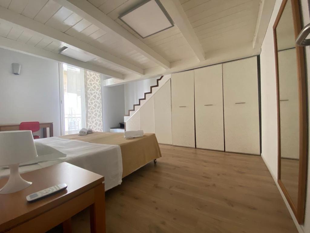 Prince Suite Palermo Bagian luar foto